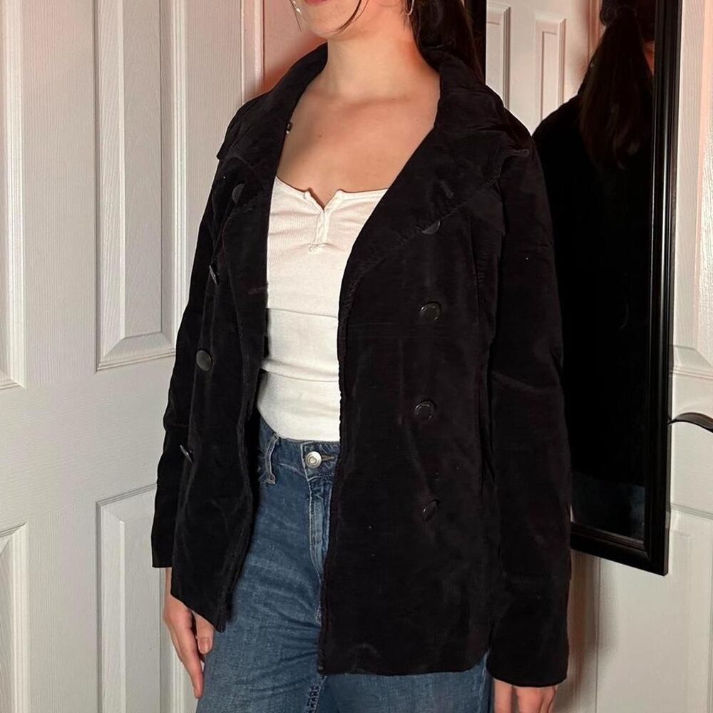 vintage calvin klein black velvet jacket with button-up front and pockets 🖤
